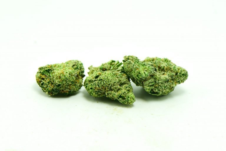 Maui Super dawg Weed Strain